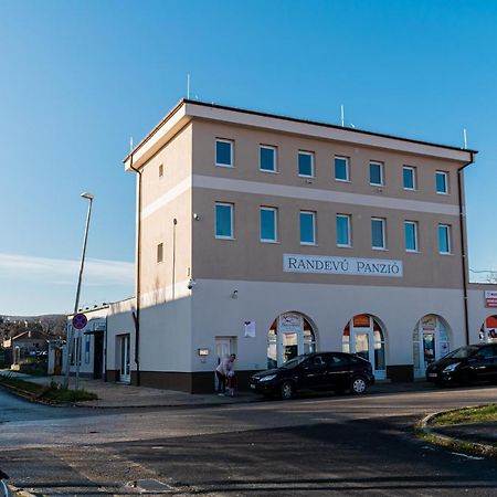 Randevu Panzio Bed & Breakfast Sopron Exterior photo