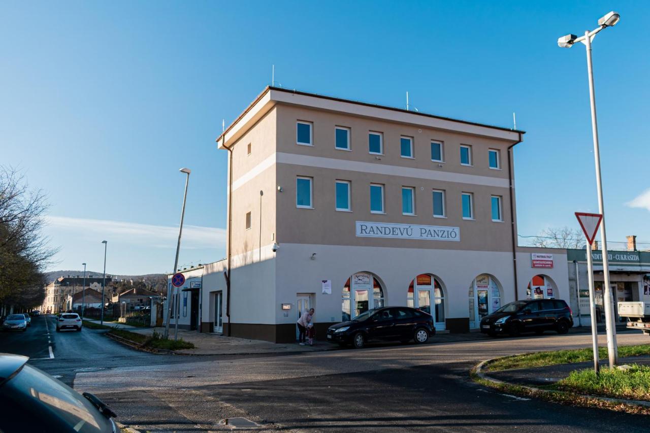 Randevu Panzio Bed & Breakfast Sopron Exterior photo
