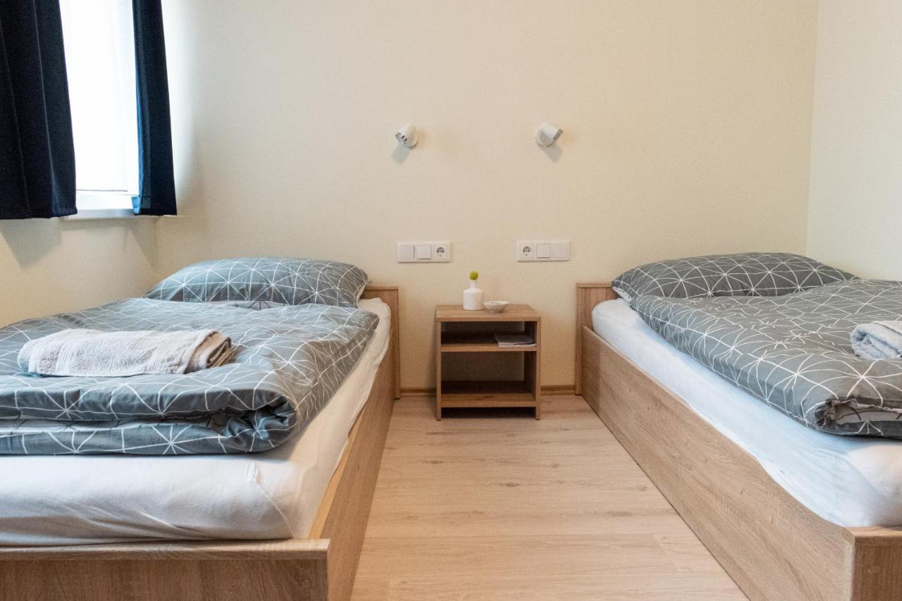 Randevu Panzio Bed & Breakfast Sopron Exterior photo